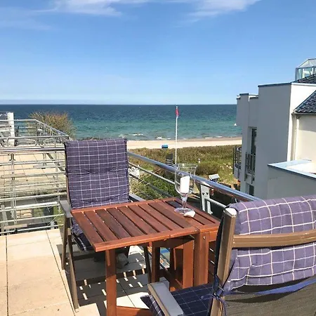Skandinavienblick-sonnendeck-3-1 * Hohwacht